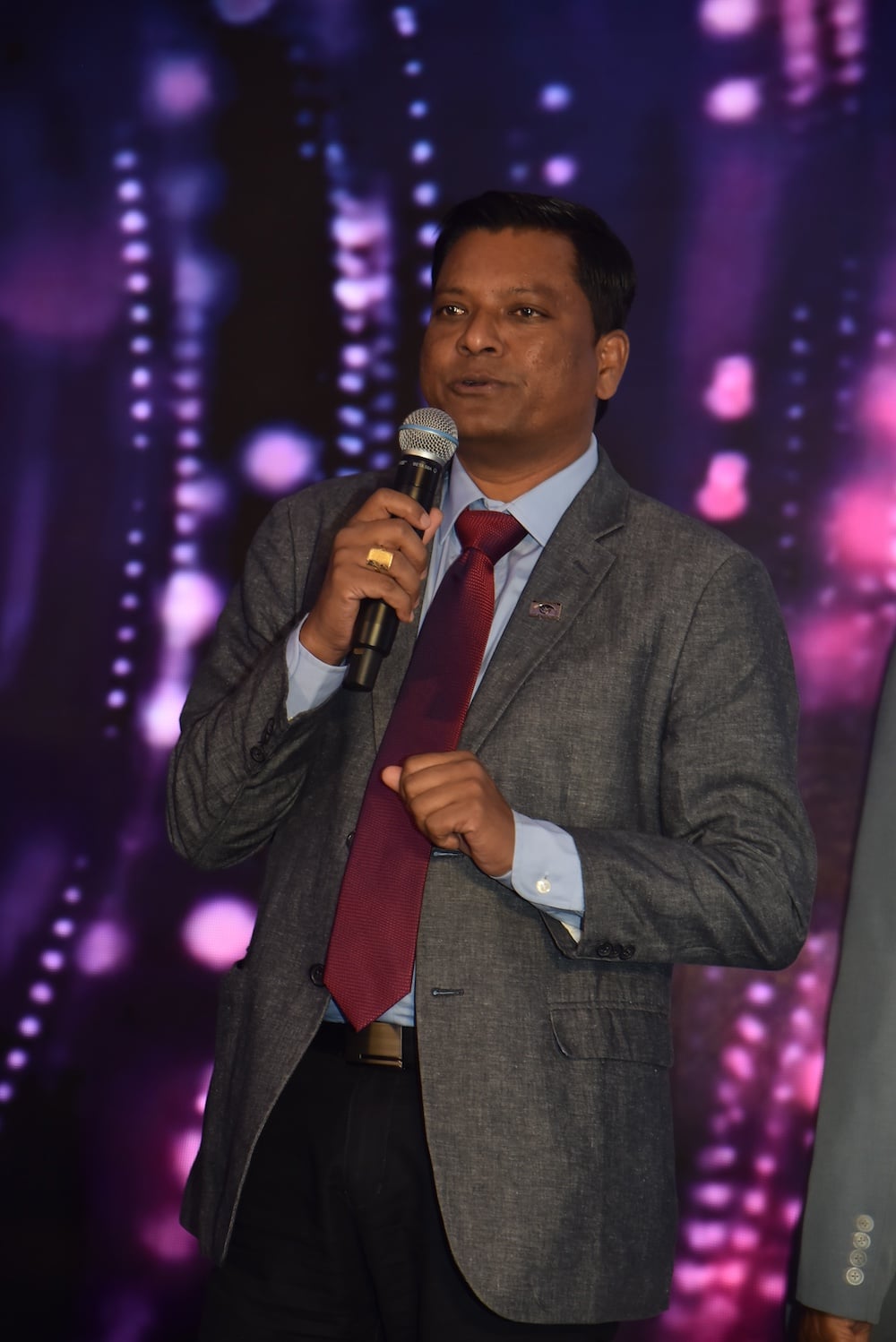 Shyam Kamble receiving the Mother Teresa Memorial Award for Social Justice 2023